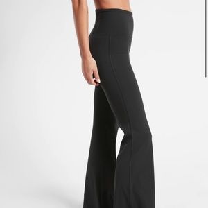 Athleta flare leggings. Worn once.